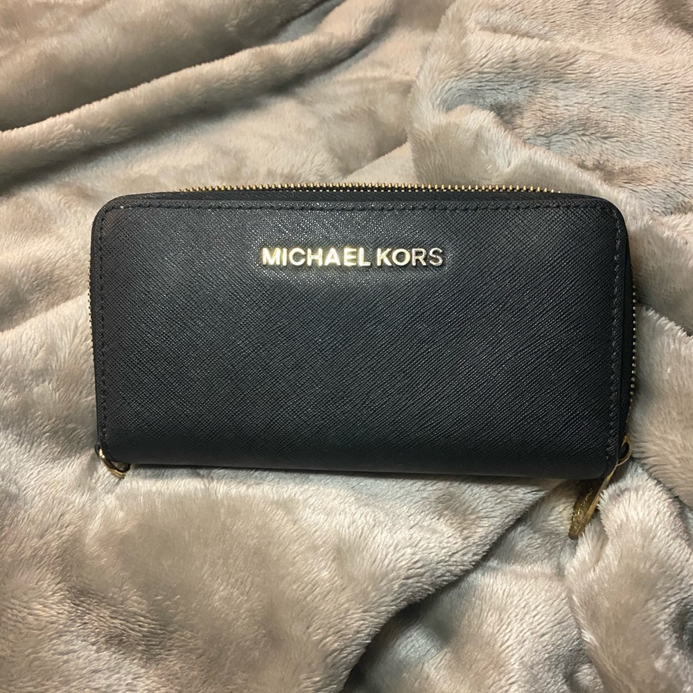 Michael Kors Jet Set Wallet